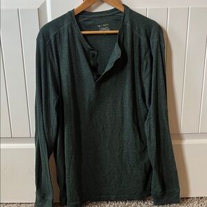 Apt. 9 Dark Green Long Sleeve Henley Shirt